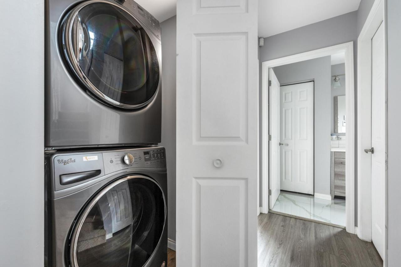 Stylish Dual Bedroom Suite In Van West Vancouver Ngoại thất bức ảnh