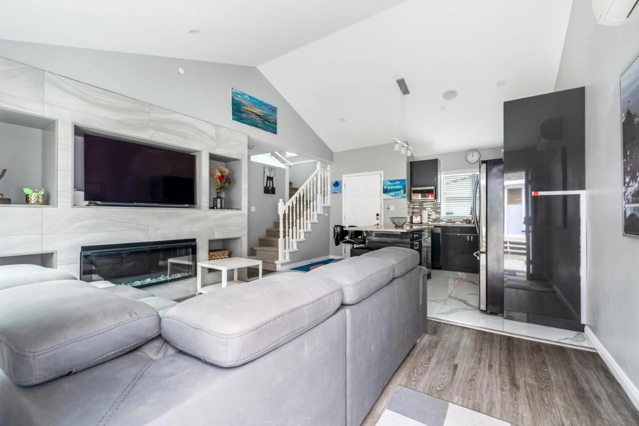 Stylish Dual Bedroom Suite In Van West Vancouver Ngoại thất bức ảnh